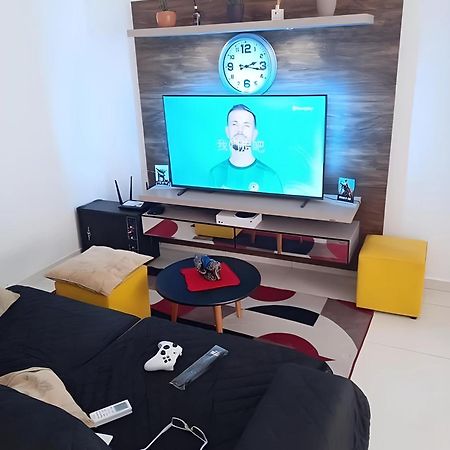 טרמנדאי Apartamento Centralizado A Poucas Quadras Do Mar. מראה חיצוני תמונה