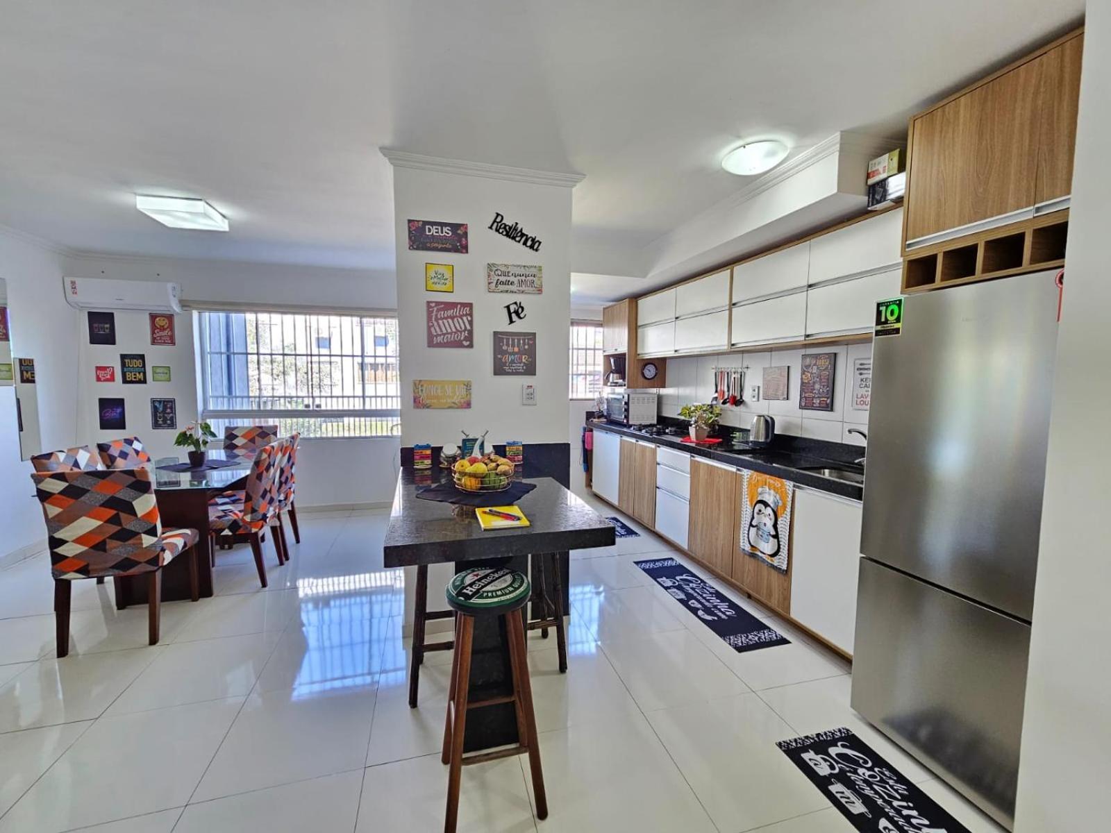 טרמנדאי Apartamento Centralizado A Poucas Quadras Do Mar. מראה חיצוני תמונה